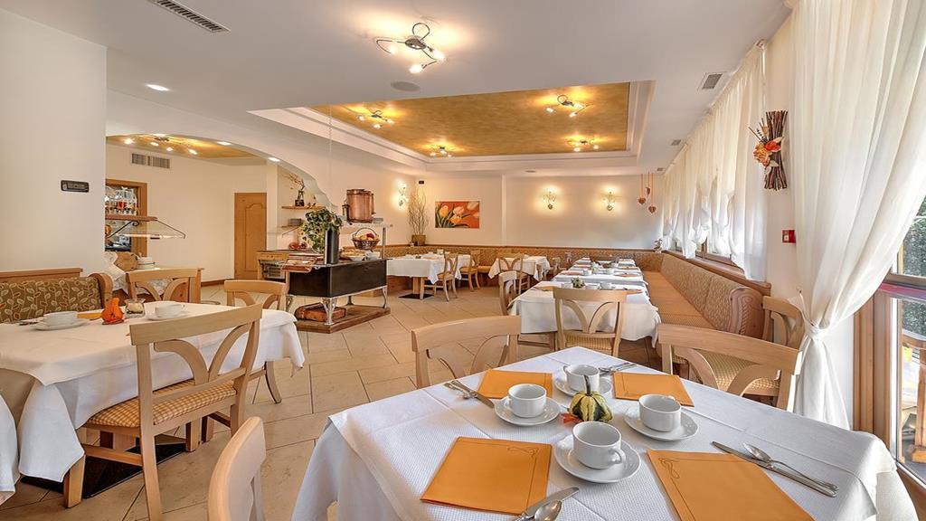 Hotel Garni La Vigna - Adult Friendly San Michele all'Adige Luaran gambar