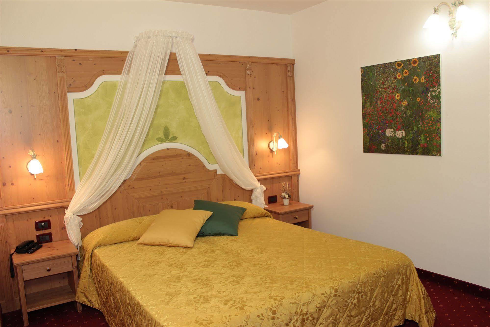 Hotel Garni La Vigna - Adult Friendly San Michele all'Adige Luaran gambar