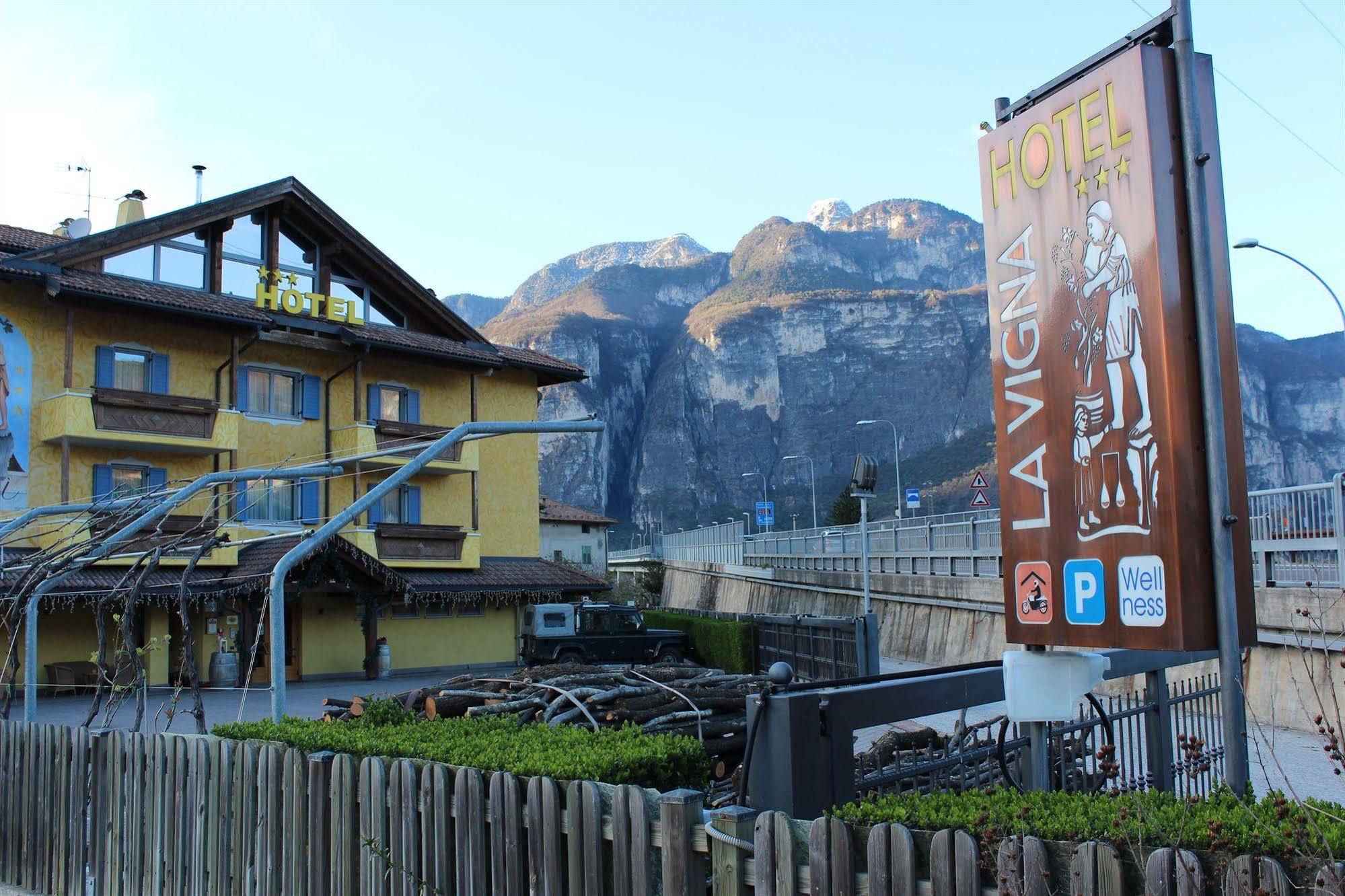 Hotel Garni La Vigna - Adult Friendly San Michele all'Adige Luaran gambar